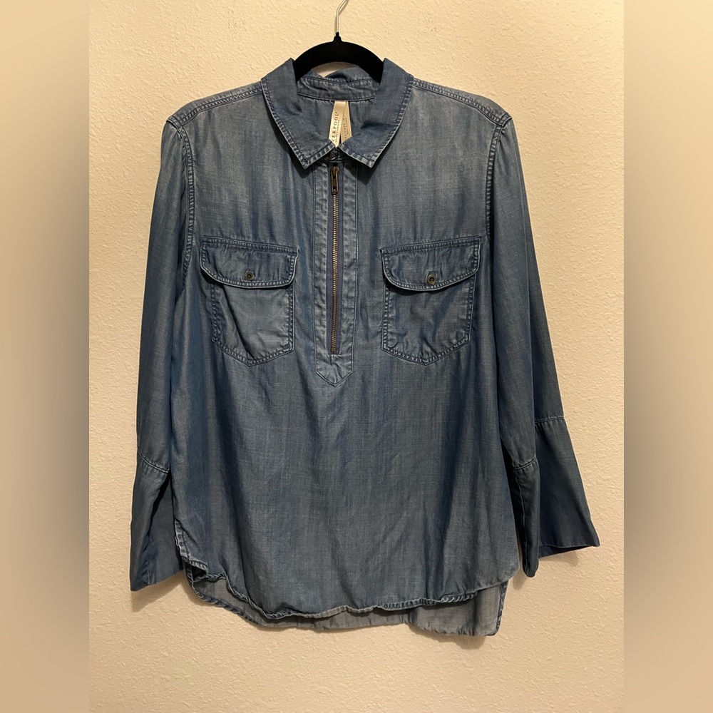 #374 Liverpool Jeans Company Light Blue Denim Zip-Up Shirt Large